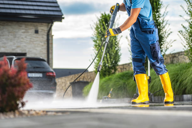 Professional Pressure Washing Services in Olivet, MI
